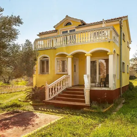 Apartamento Kraj 17783b
