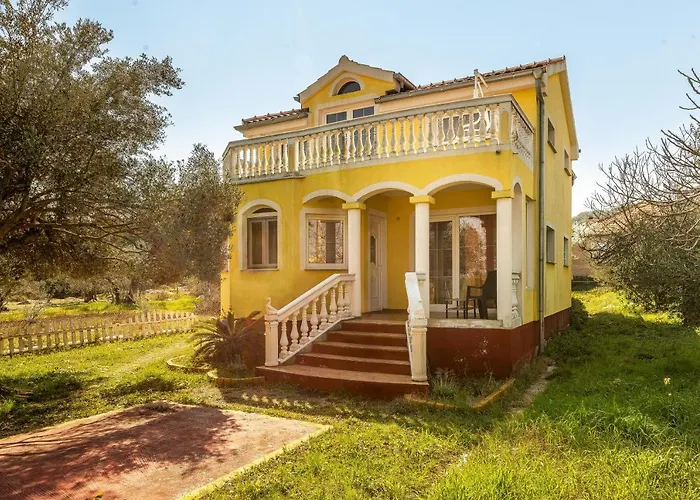 아파트 Kraj 17783b