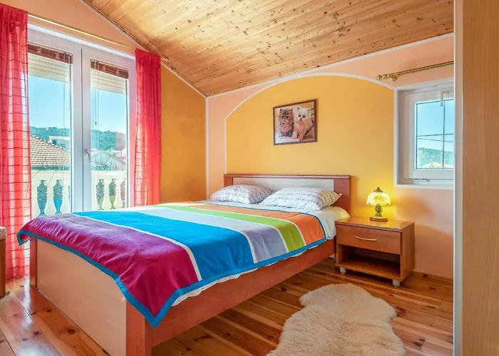 아파트 Kraj 17783b 트콘