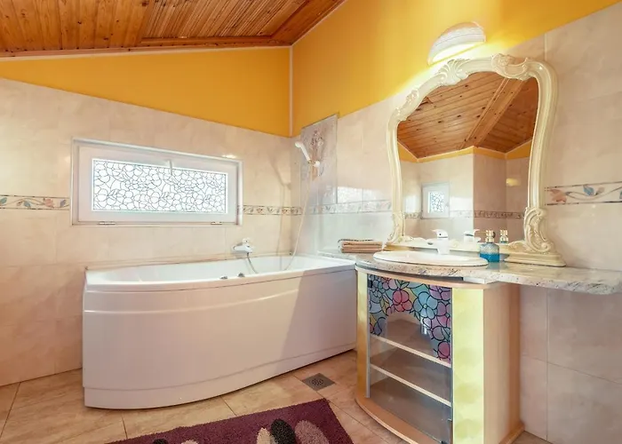 아파트 Kraj 17783b *