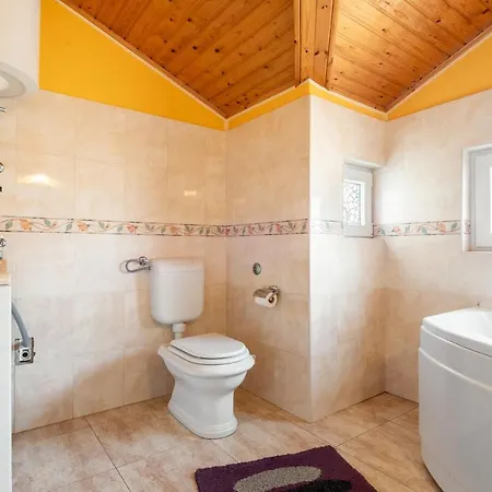 Kraj 17783b Apartment *